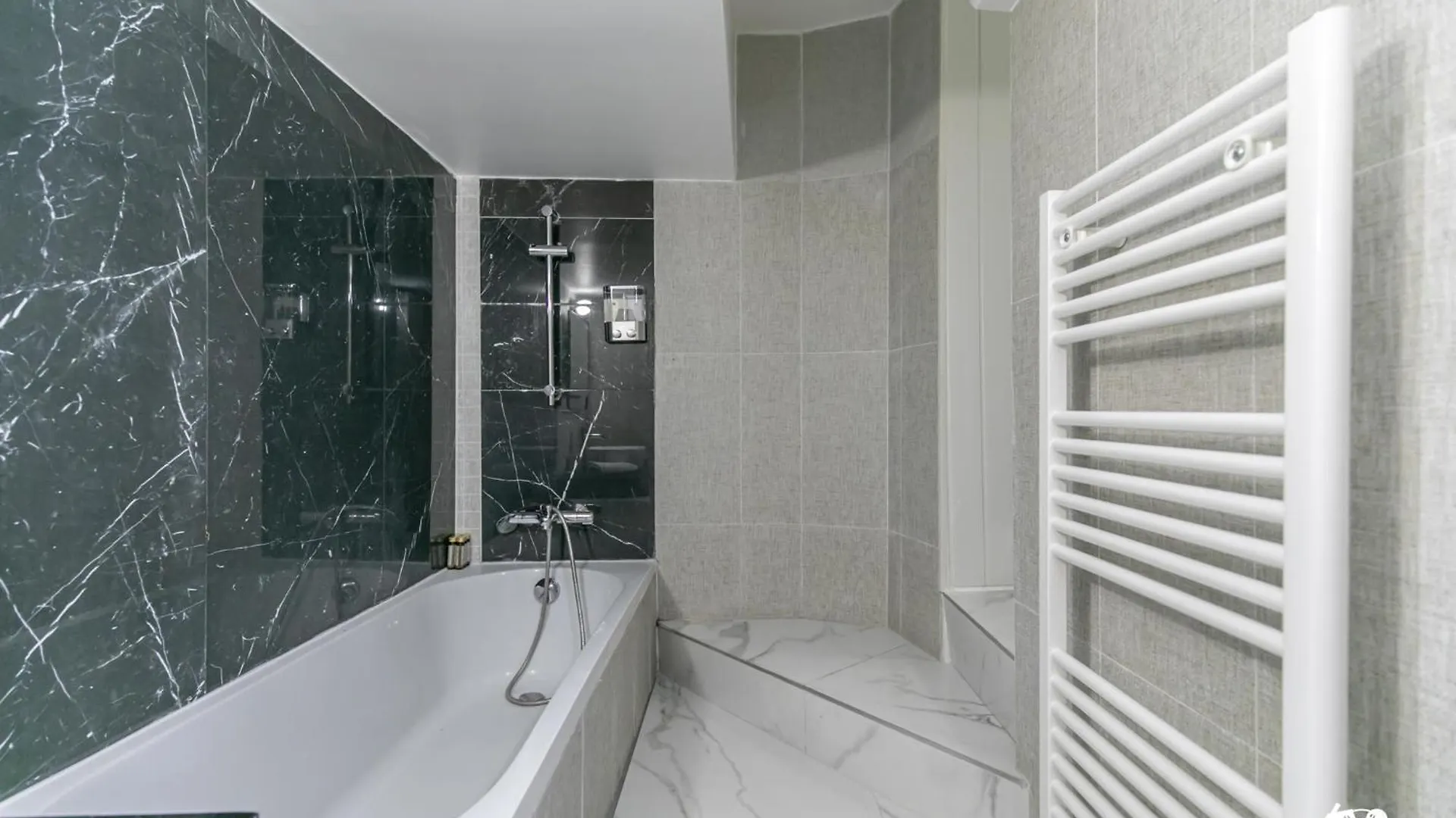 Apartment Mba Splendide Appart - Proche Du Moulin Rouge Paris